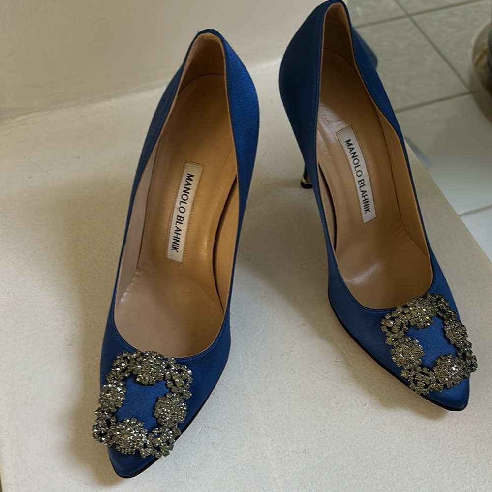 Manolo Blahnik Pumps